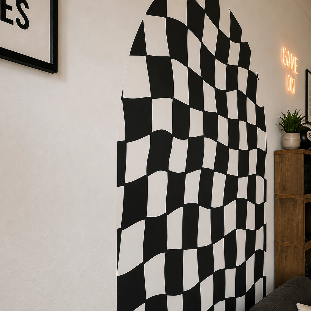 Wavy Checkerboard Arch