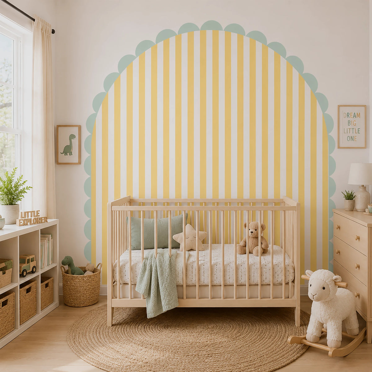 Yellow Stripe Scalloped Arch